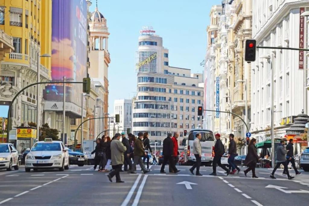 Rooms In Madrid Downtown Esterno foto